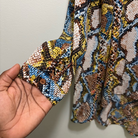 Insight Python Print Button Up Tunic Top Size S - Picture 8 of 11